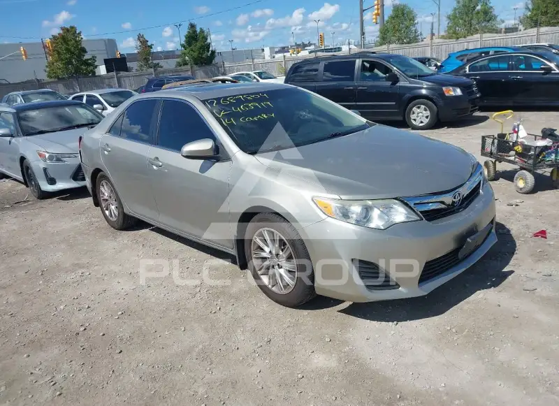 2014 Toyota CAMRY photo