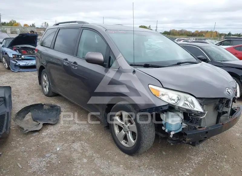 2014 Toyota SIENNA фото