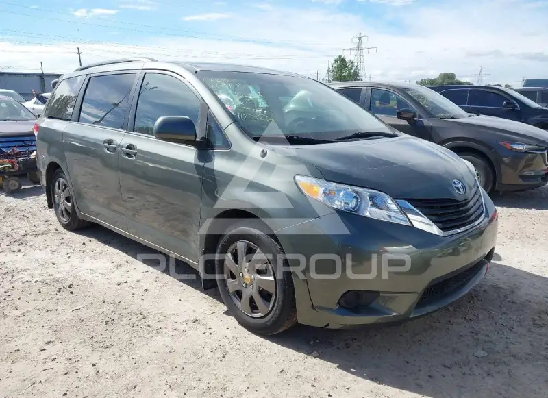 2014 Toyota SIENNA фото