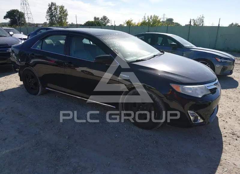 2014 Toyota CAMRY photo