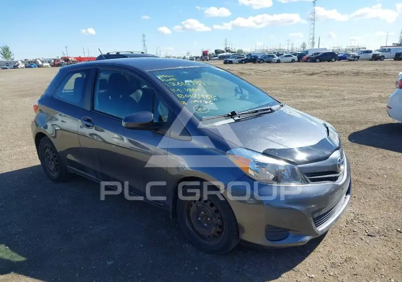2014 Toyota YARIS фото