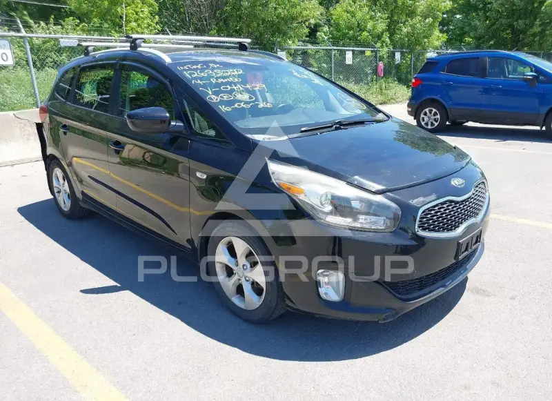 2014 KIA Rondo фото