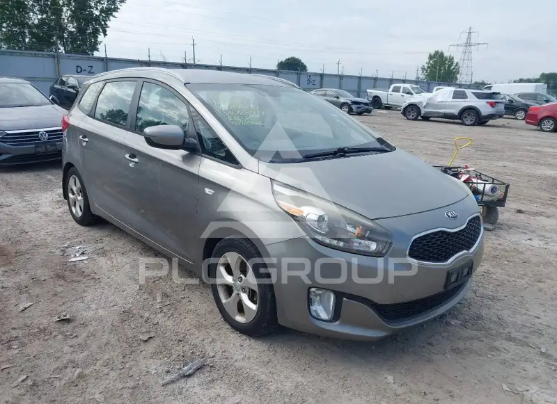 2014 KIA Rondo фото