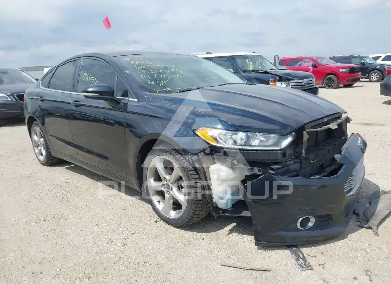 2014 Ford FUSION photo