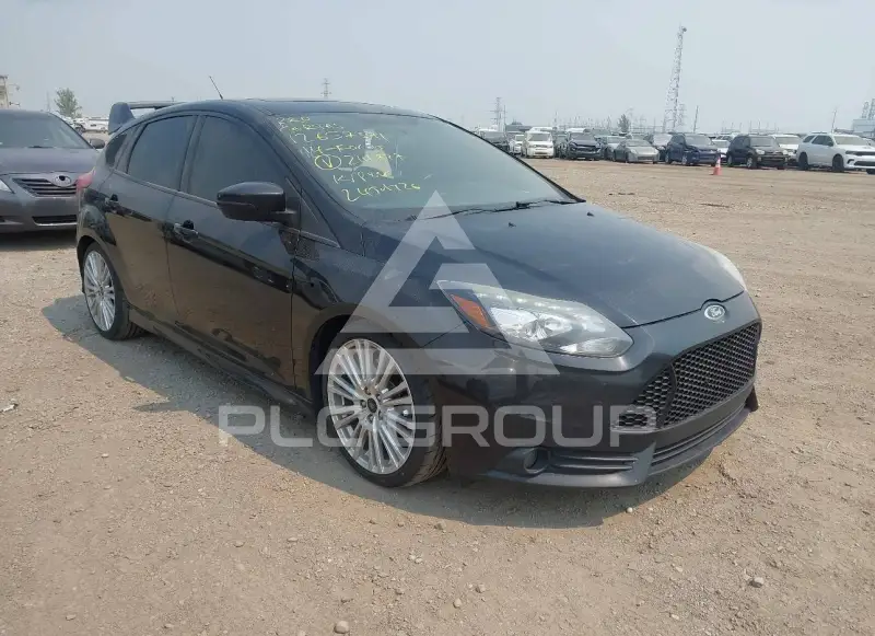 2014 Ford FOCUS фото