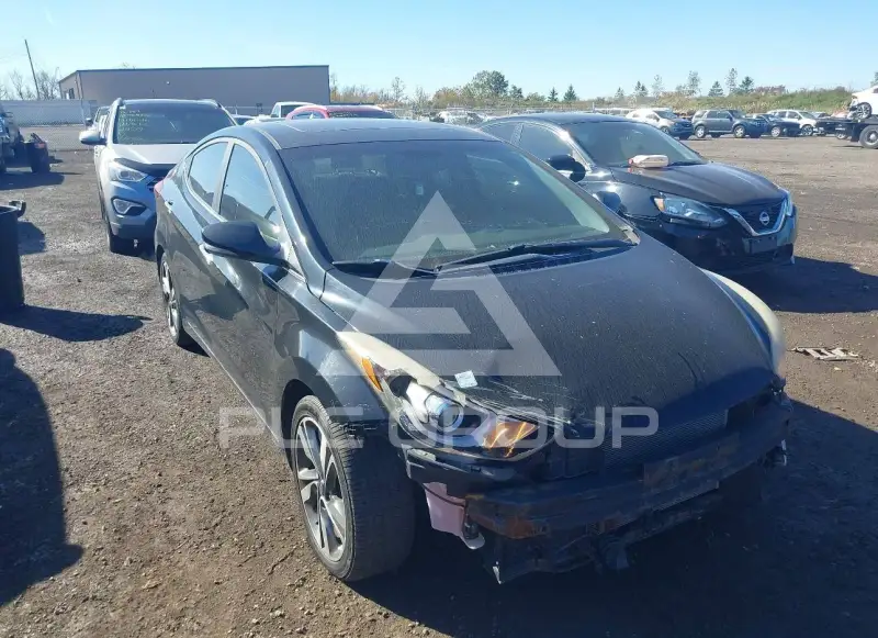 2014 Hyundai Elantra photo