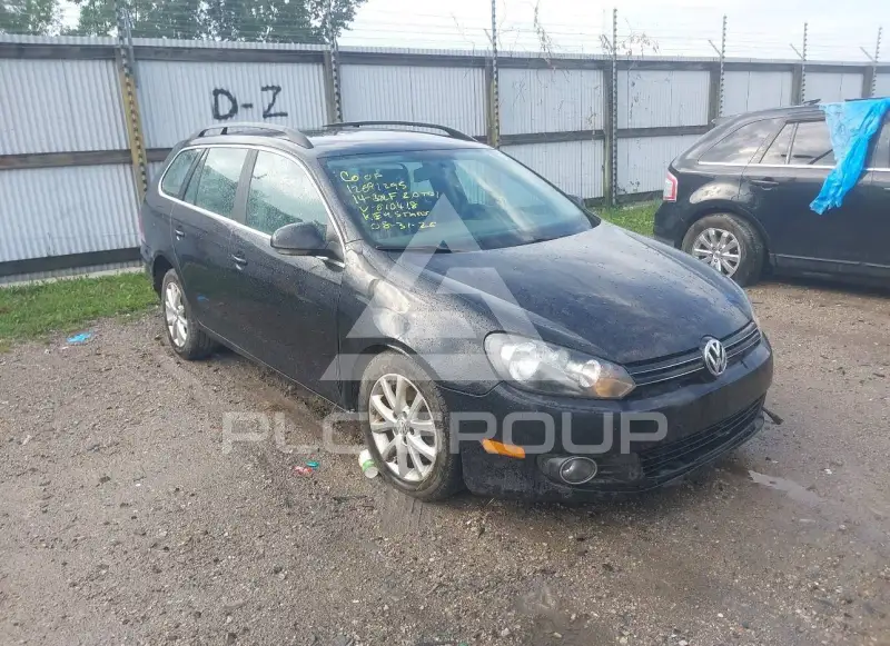 2014 Volkswagen GOLF photo