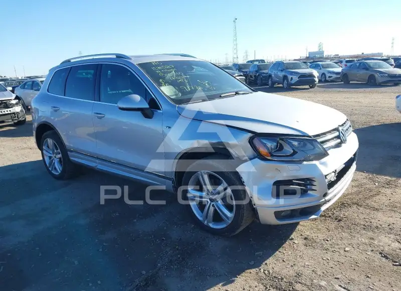 2014 Volkswagen Touareg photo