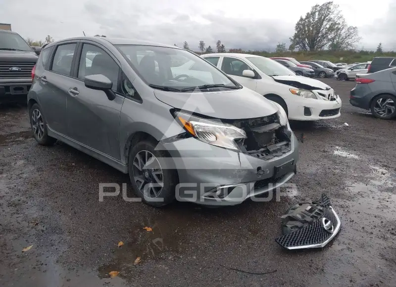 2015 Nissan VERSA фото