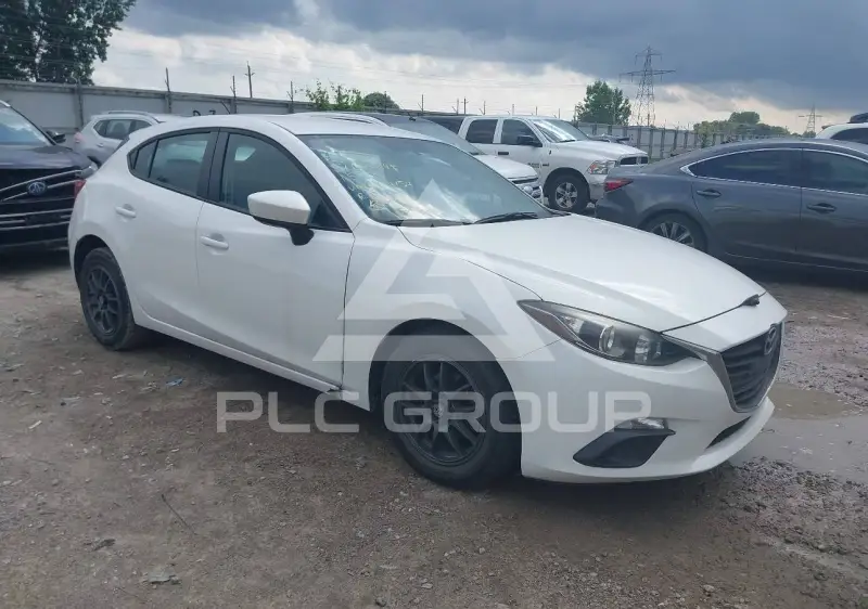 2015 Mazda 3 фото