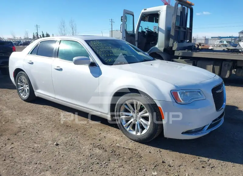 2015 Chrysler 300 photo