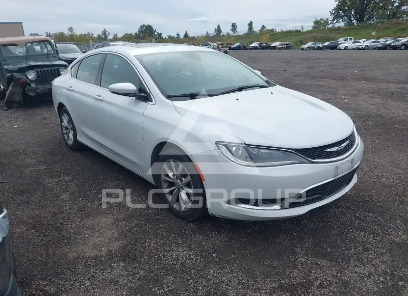 2015 Chrysler 200 фото