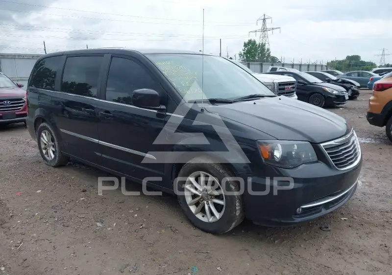 2015 Chrysler TOWN & COUNTRY photo