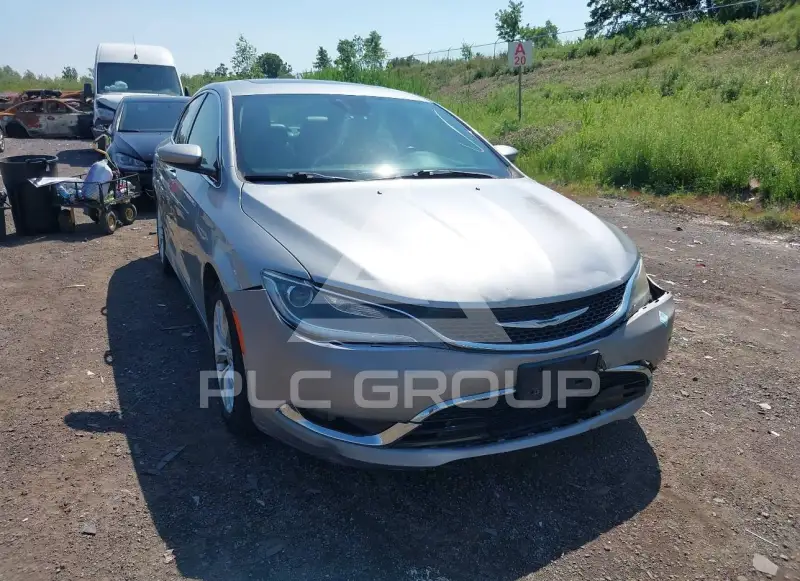 2015 Chrysler 200 фото