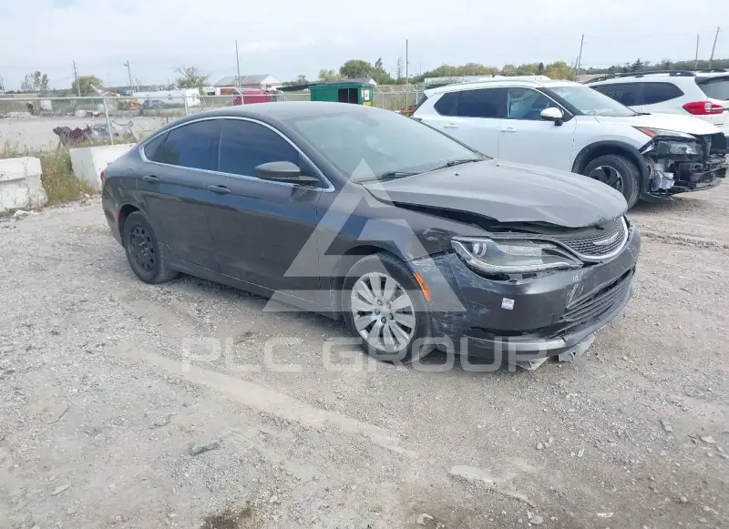 2015 Chrysler 200 photo