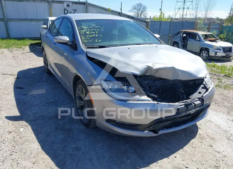2015 Chrysler 200 фото