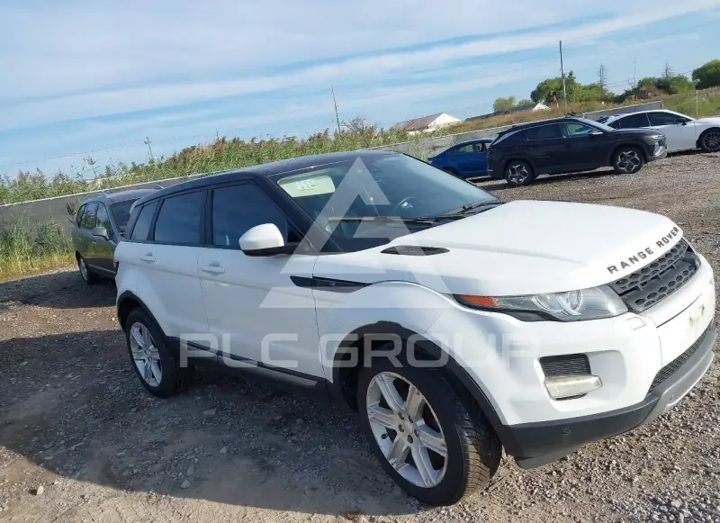 2015 Land Rover Evoque photo