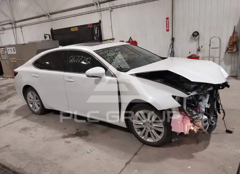 2015 Lexus ES350 фото