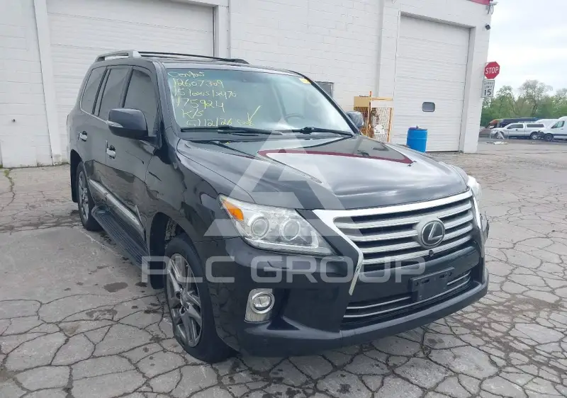 2015 Lexus LX570 фото