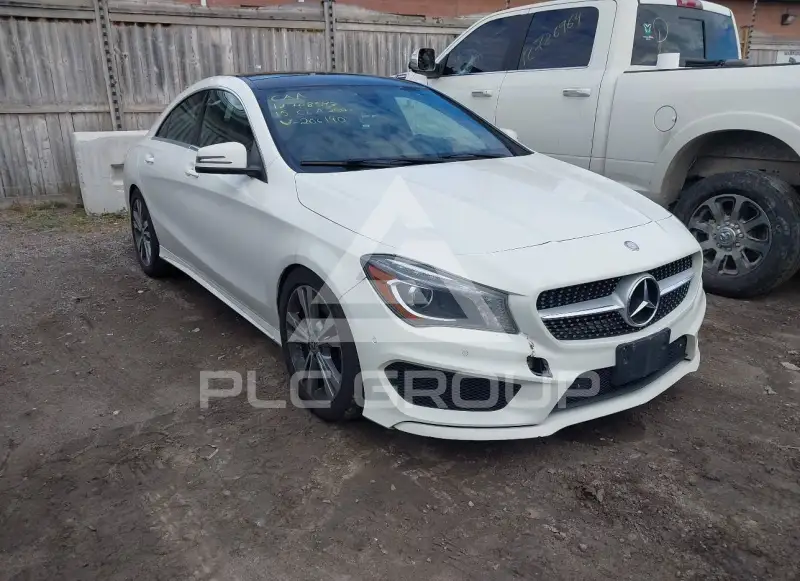 2015 Mercedes Benz CLA 250 фото