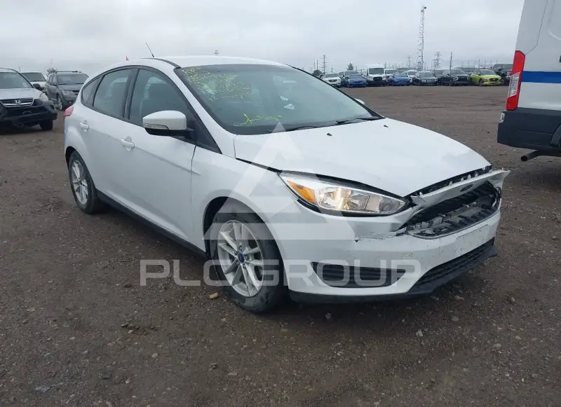 2015 Ford FOCUS фото