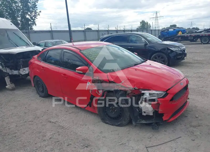 2015 Ford FOCUS фото