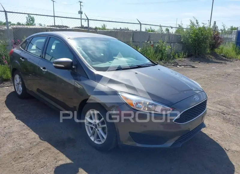2015 Ford FOCUS фото