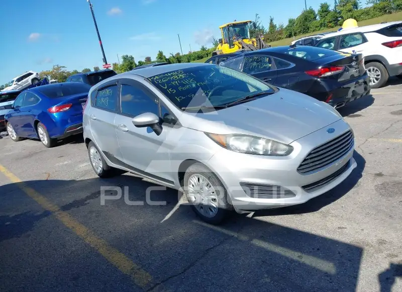 2015 Ford FIESTA photo