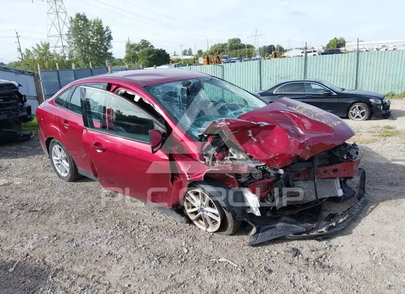 2015 Ford FOCUS фото