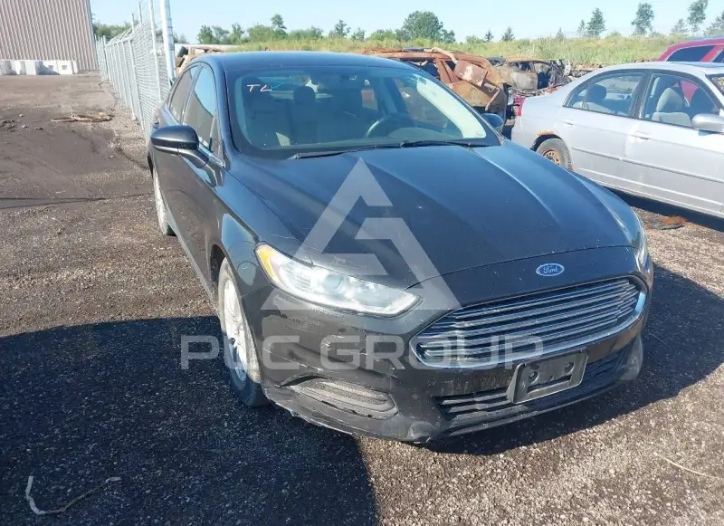 2015 Ford FUSION фото