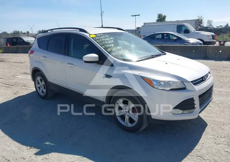 2015 Ford ESCAPE photo