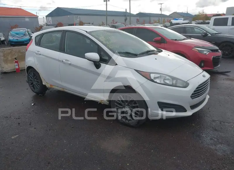 2015 Ford FIESTA photo