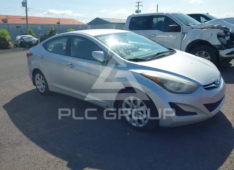 2015 Hyundai Elantra photo