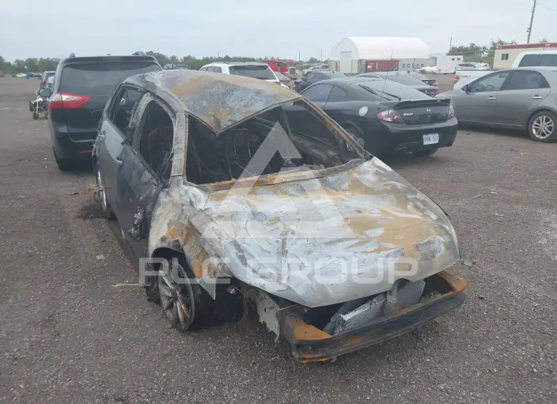 2015 Volkswagen GOLF photo