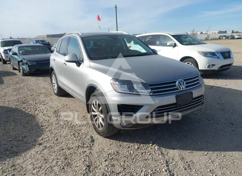 2015 Volkswagen Touareg фото