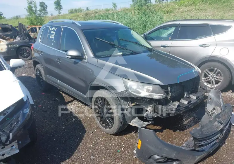2015 Volkswagen Tiguan фото