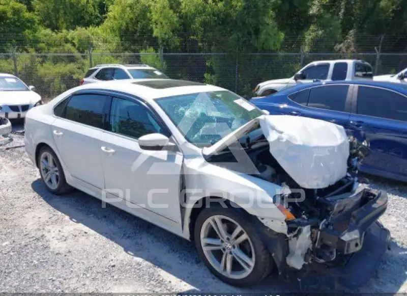 2015 Volkswagen Passat photo