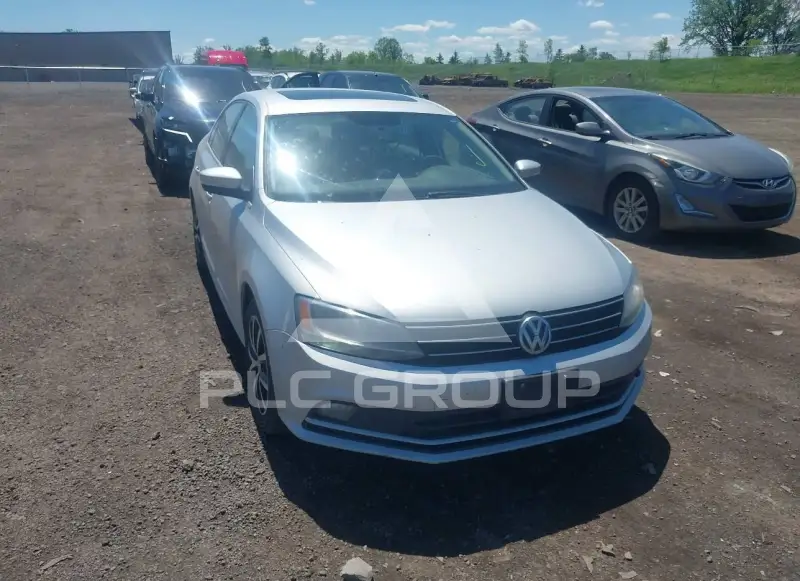2015 Volkswagen Jetta photo
