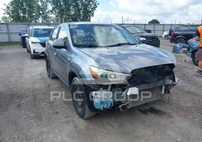 2016 Mitsubishi RVR фото