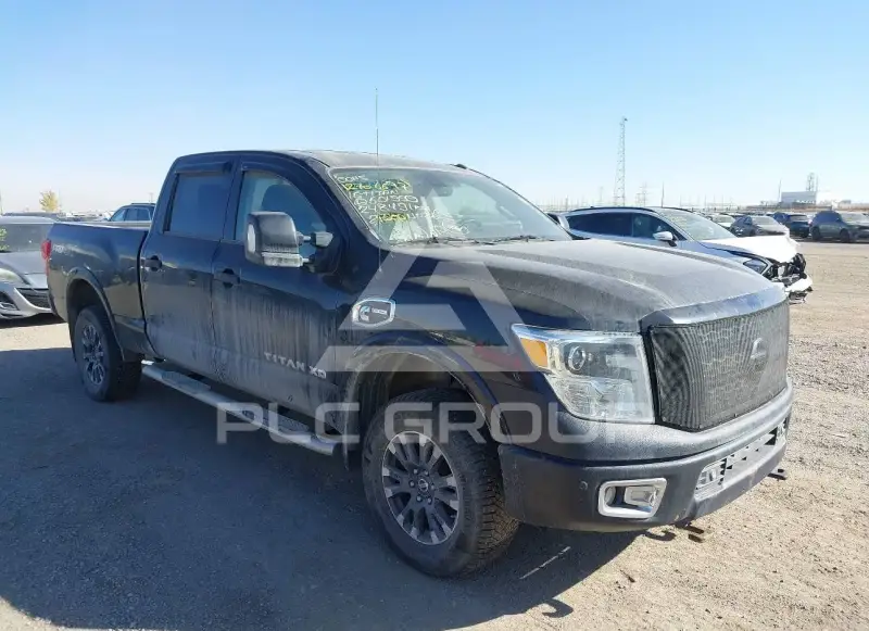 2016 Nissan TITAN фото