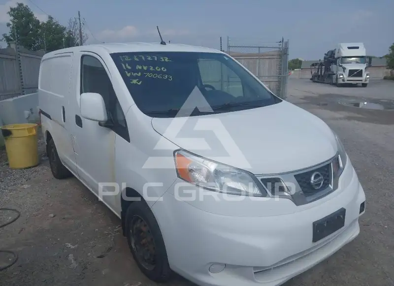 2016 Nissan NV 200 фото