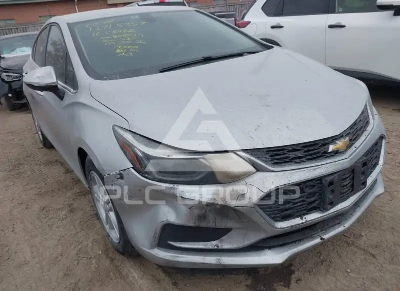 2016 Chevrolet CRUZE photo