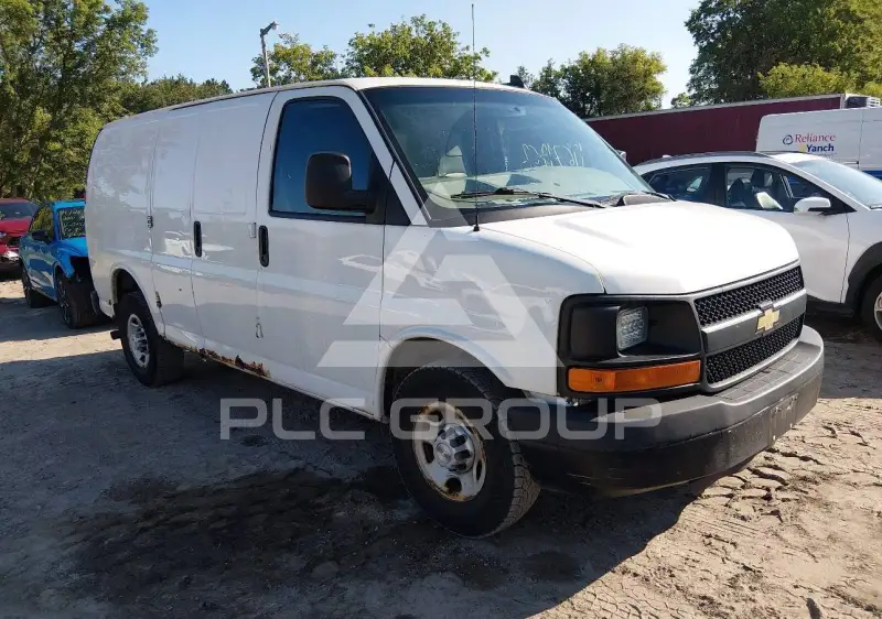 2016 Chevrolet EXPRESS фото