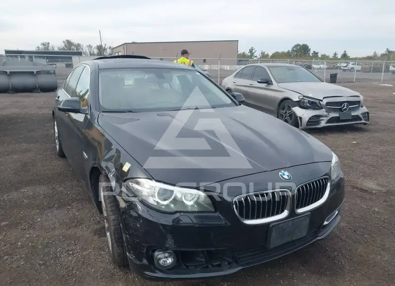 2016 BMW 528 фото