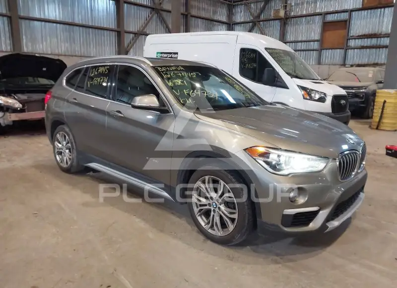 2016 BMW X1 photo