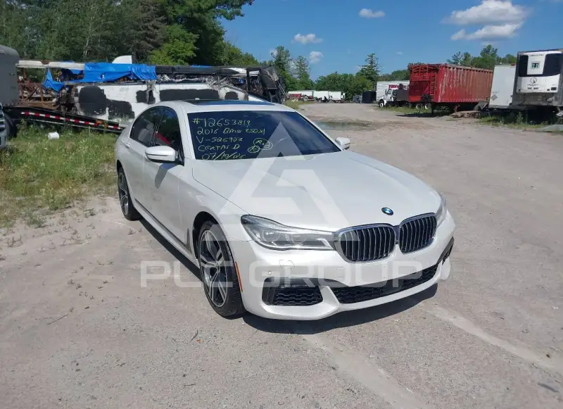 2016 BMW 750 photo