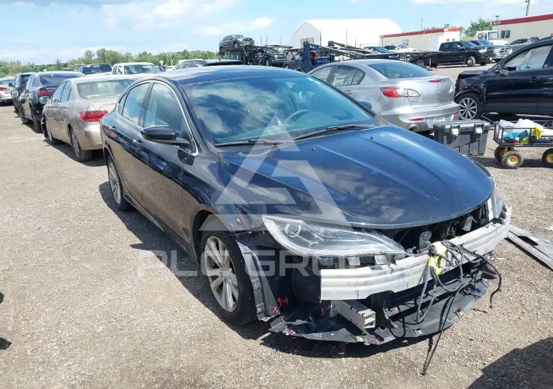 2016 Chrysler 200 фото