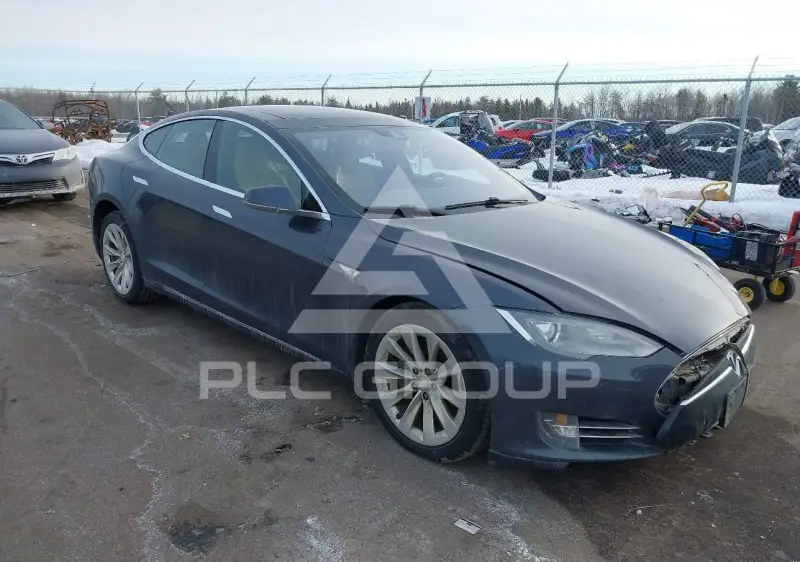 2016 Tesla MODEL S фото