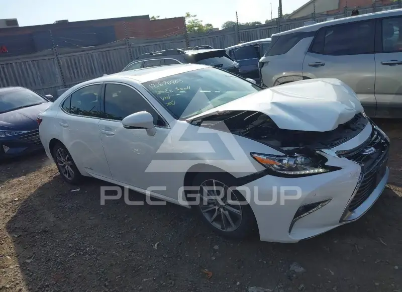 2016 Lexus ES300 photo