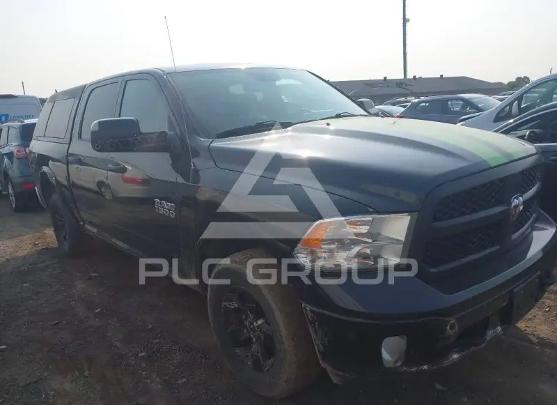 2016 RAM 1500 фото